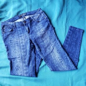 Aztec Print Jeggings Size 11